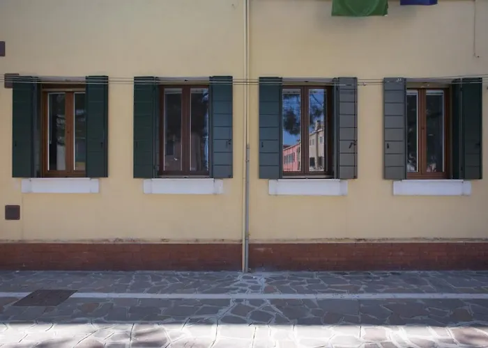 Autentico Trilocale, Vista Mozzafiato Sul Canale