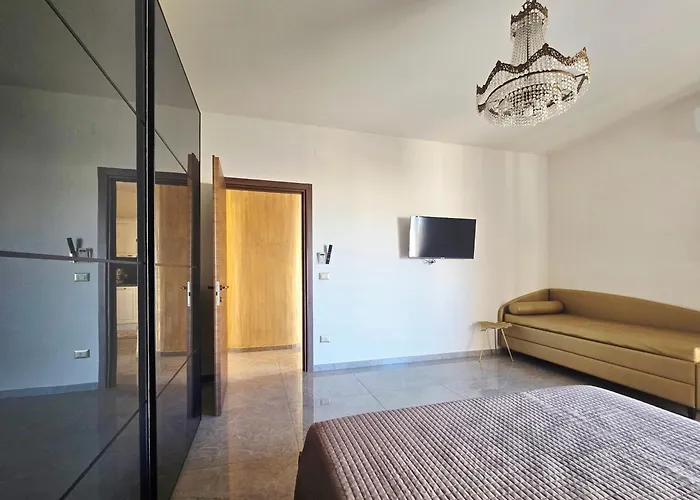 Gold Suite