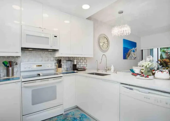 Naples Dream At Wtc With Heated Pool Spa Sauna 7 Bicycles And 3 Mls To Beach