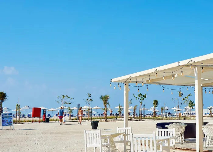 Private Suites Al Hamra Palace At Golf & Sea Resort