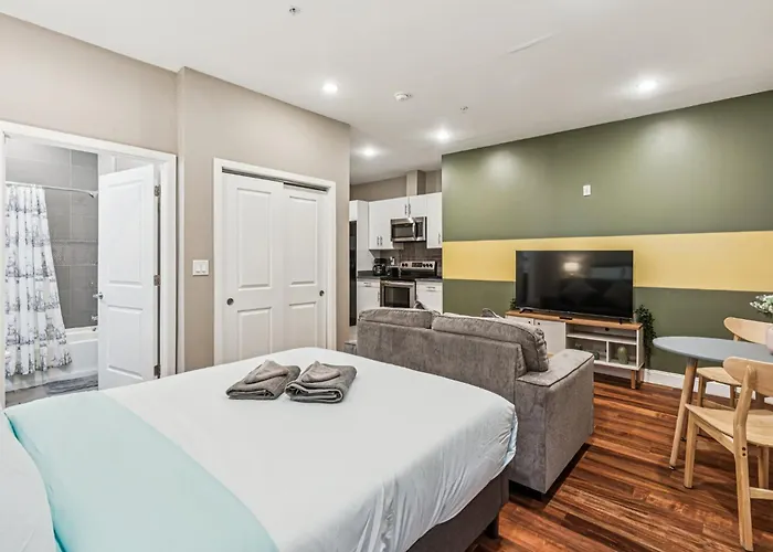 Stay At Luna On Callowhill