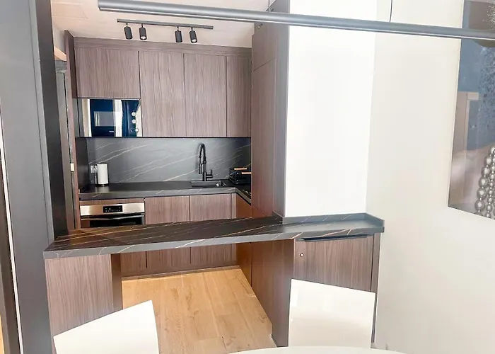 Apartamentos Guadalpin Boutique