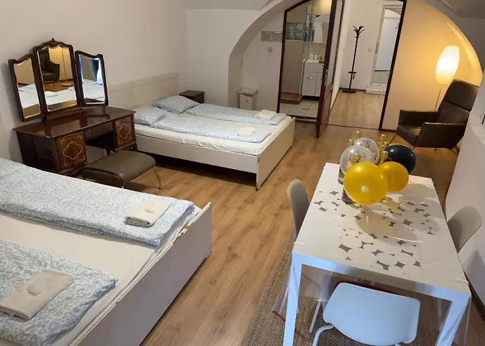 Travel Inn Apartments