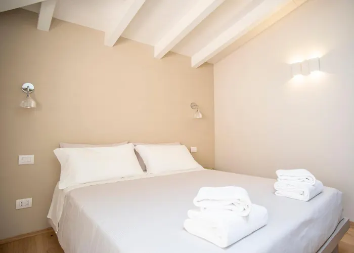 Time To Be - Luxury Apartments Centro Storico