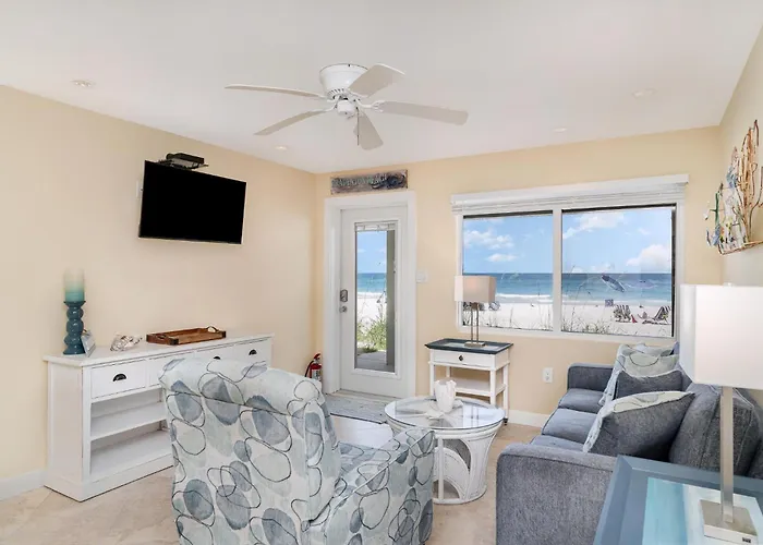 Beach Front Villa - Right On The Beach!