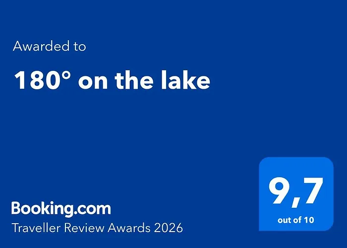 180° On The Lake