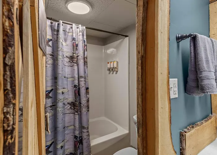Stonegate Lodge King Bed, 2Mi To Historic Dtwn Salt Water Pool Room #206