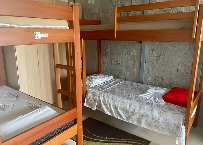 300mts da Praia de Jurerê | Muito Conforto - Pousada Asa Delta Jurerê