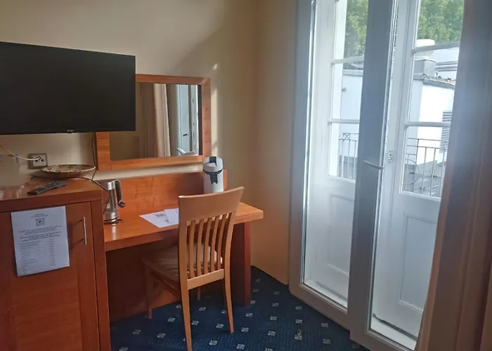 Zm23, Single Room With Private Balcony