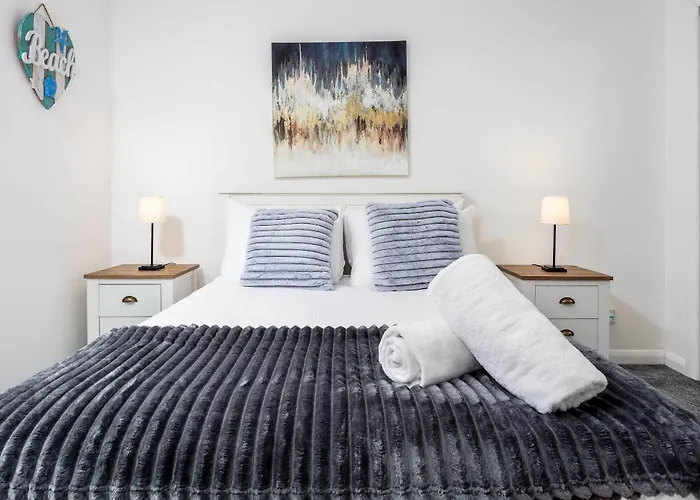 Albyn Retreat - Donnini Apartments