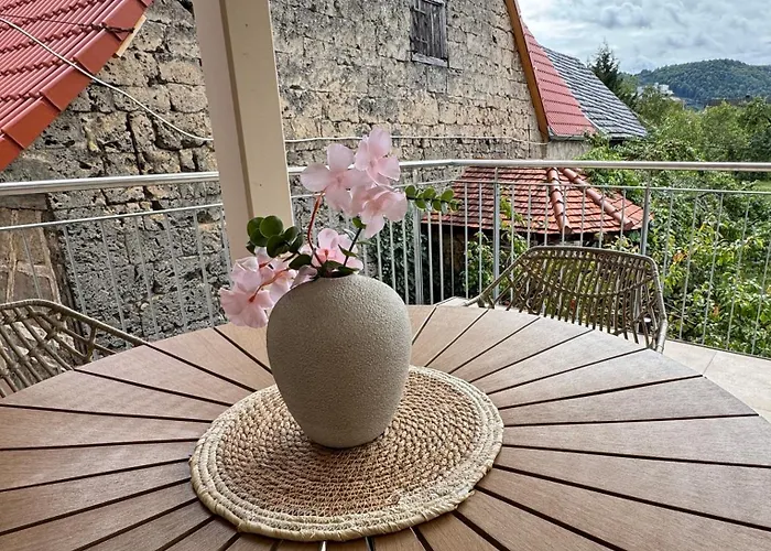 St-Apartments Charming 2, Wohnung Mit 3 Zimmern Und Balkon