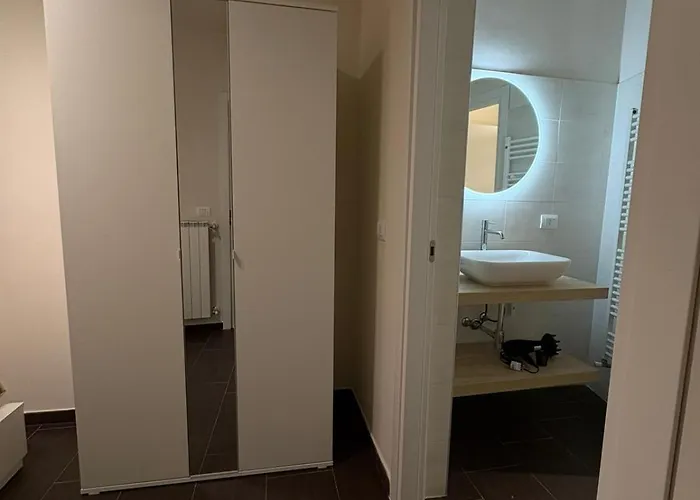Ra Apartments