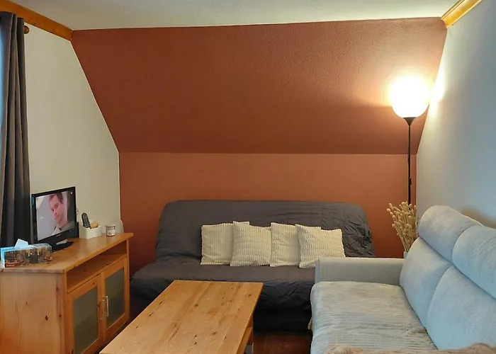 Appartement Cosy 6 Personnes A Super Besse - Balcon Avec Vue Sur Le Puy Du Chambourguet - Piscine Interieure - Wifi - Parking Et Casier A Ski