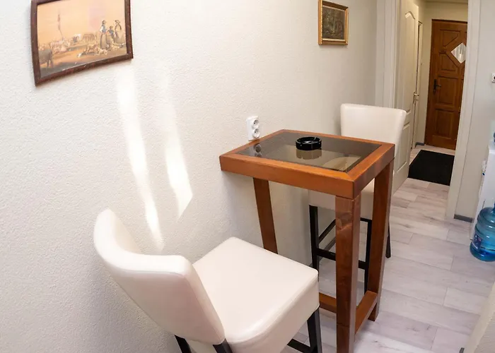 E14 Apartman