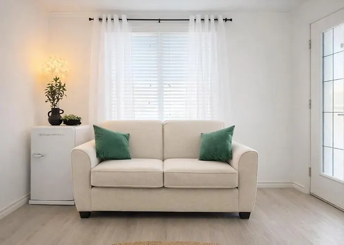 Private Suite In Airdrie Near Calgary Free Parking