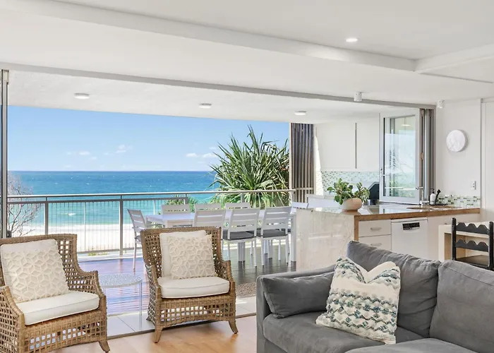Waves #9 By Discover Stradbroke