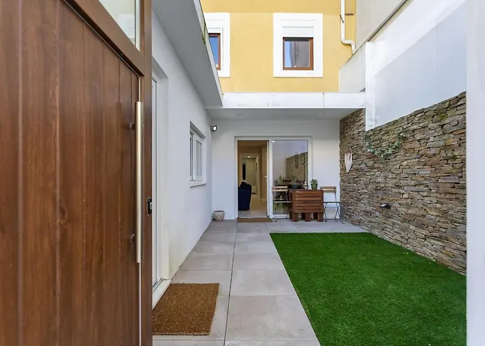 Casa Da Baia Townhouse With Private Patio