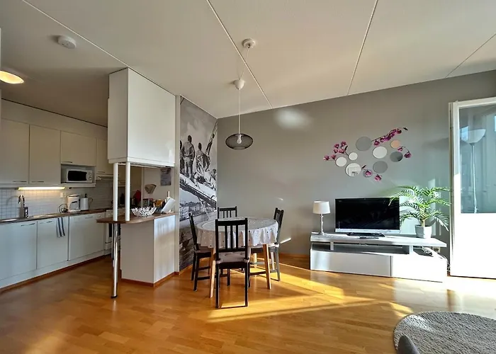 Elegant And Cozy Apartment With Sauna In Espoo