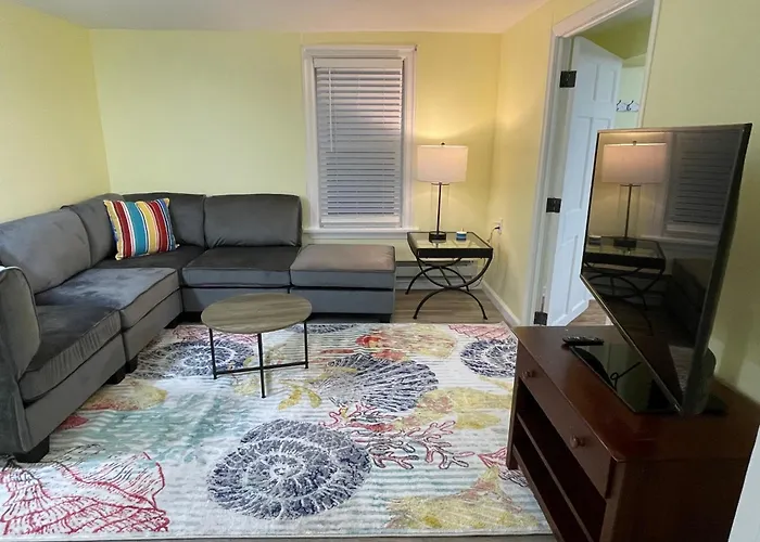 Apartment By The Sea