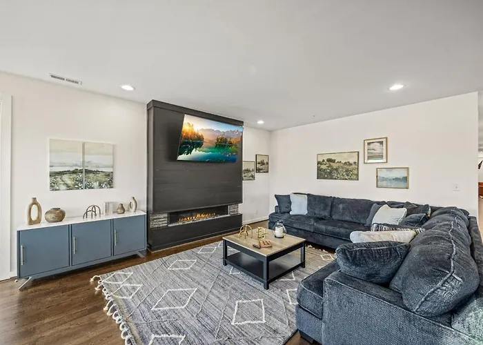 Willow Penthouse