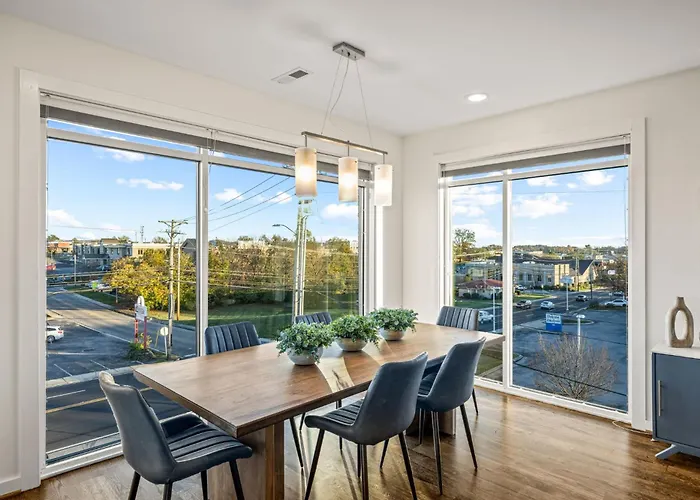 Willow Penthouse