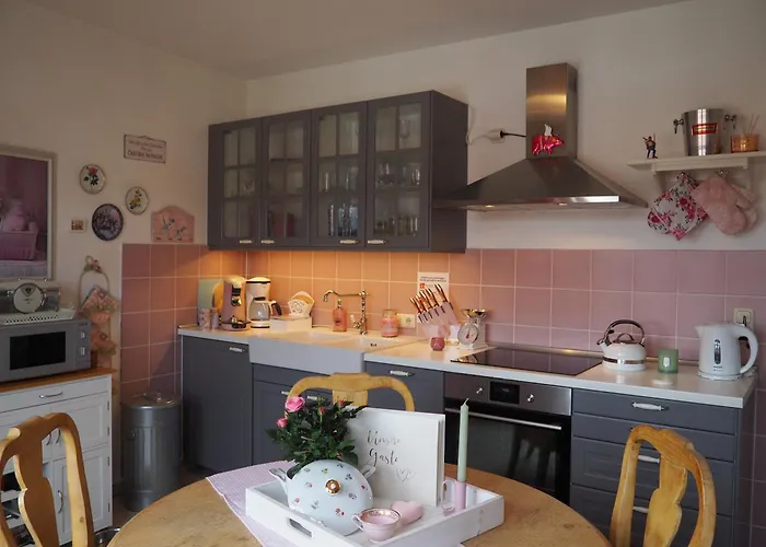 Maisonette Ferienwohnung Rosengarten Im Herzen Von Eschwege