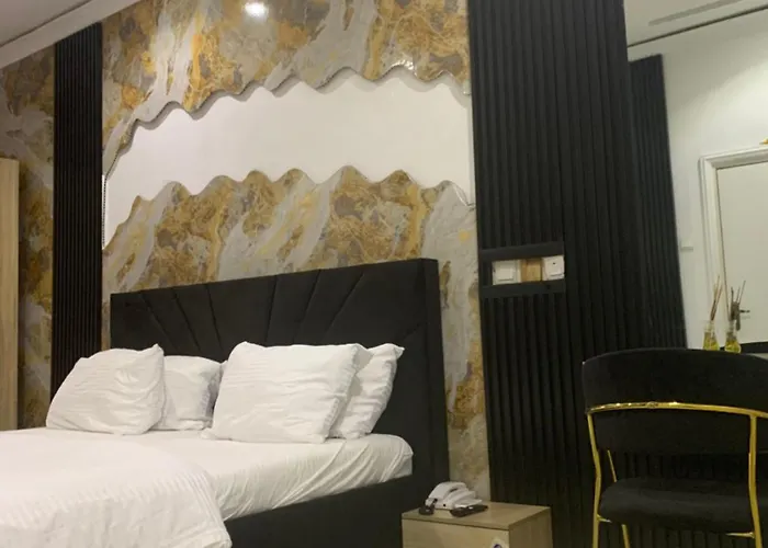 Zaphomes