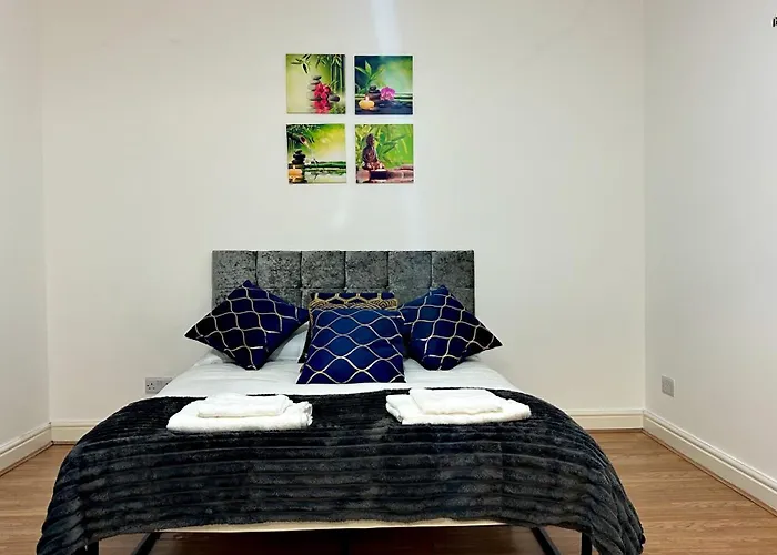 Stunning 5Br Apartment In Mill Hill 20 Mins To Central London