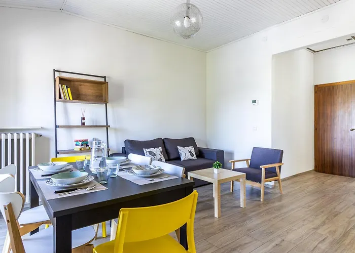 La Finestra Sul Castello Centro-Storico&Parcheggio