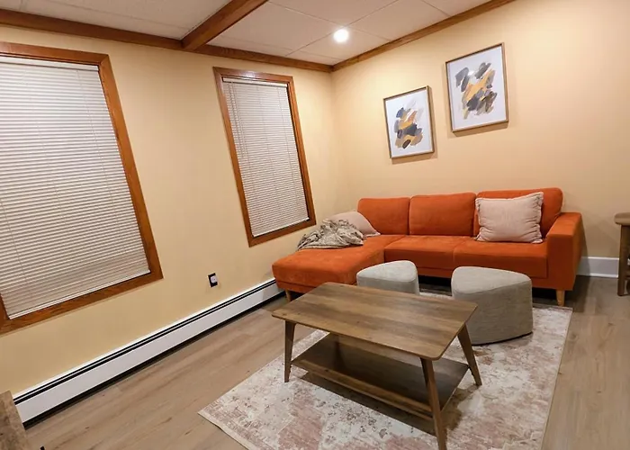 3Br World Cup Base For 6 Peope - Minutes To Airport & T