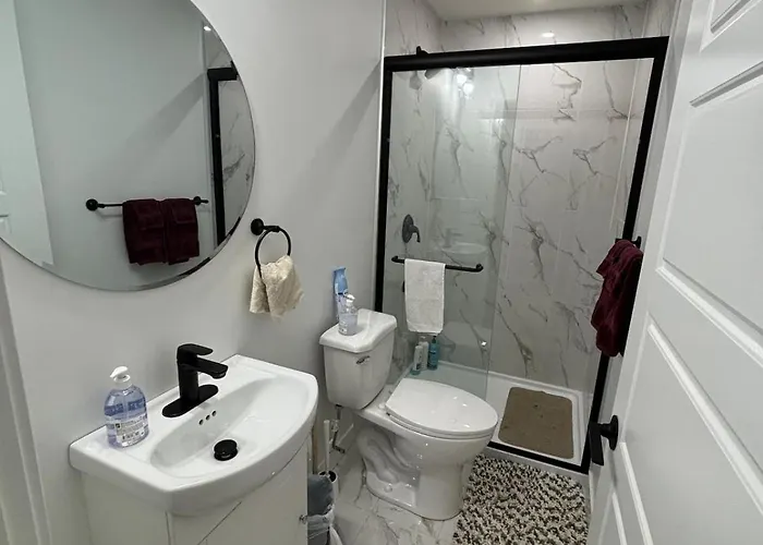 Fowler Road Cozy Lower Suite