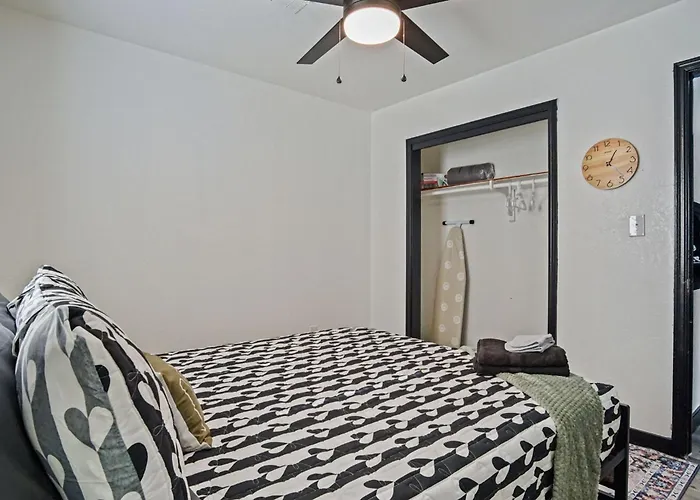 The Comfort Stay 2Br Home