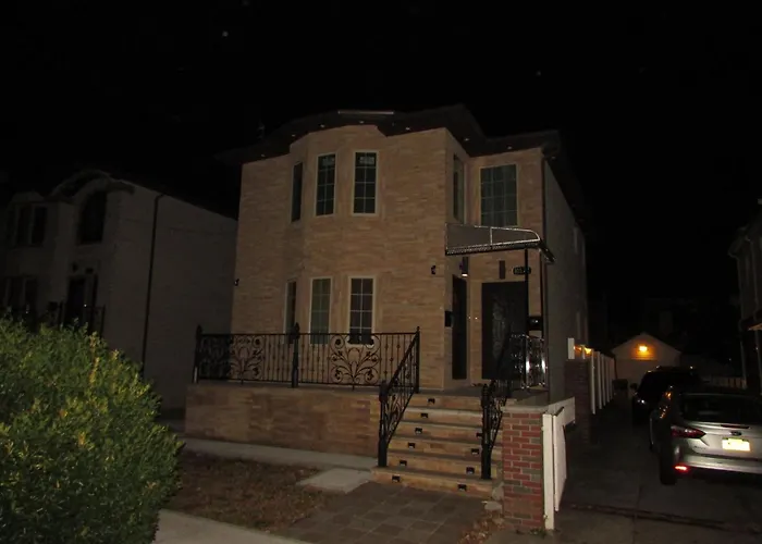 Cozy Rooms In Ozone Park