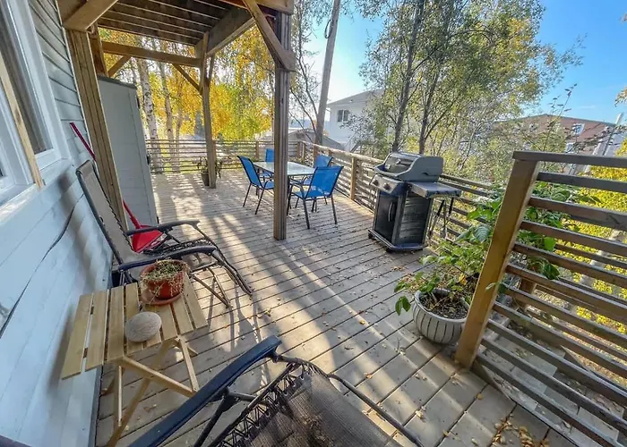 Cozy 1 Bedroom Apartment In Old Town By Lake