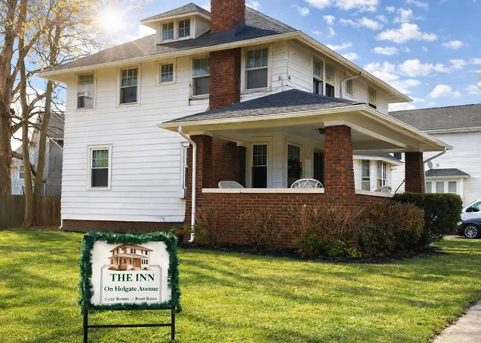 The Inn On Holgate Avenue Suite III