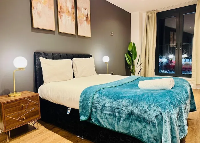 Lux 2 Bedroom Flat Central Brentwood Slp 8 Guests