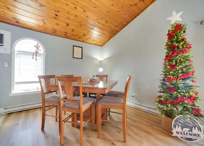 3 Blocks To Lake George Village: Spacious Home!