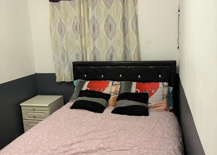 Modern 3-Bed Home In Tilbury Easy London Access