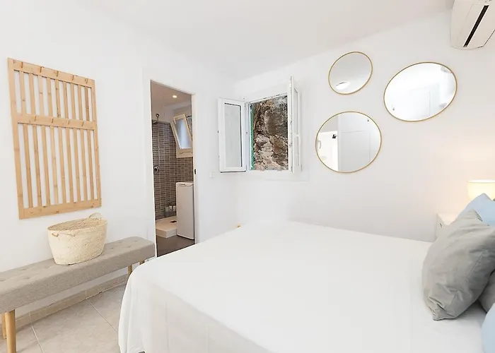 Flamenco Relax, Bright And Spacious On The Beach