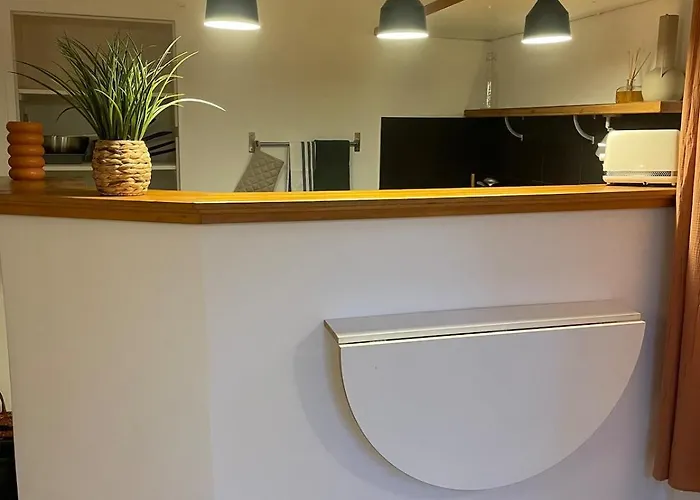 Appartement Douillet Au Coeur De Fayence