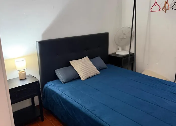 Quarto Em Apartamento