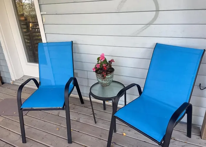 Cozy 1 Bedroom Apartment In Old Town By Lake