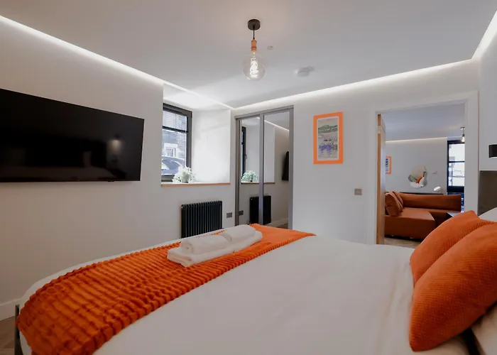 Old Kirk Apartment