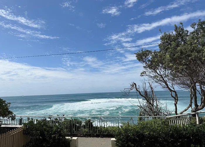 Stunning Ground Floor Apt With Ocean Views