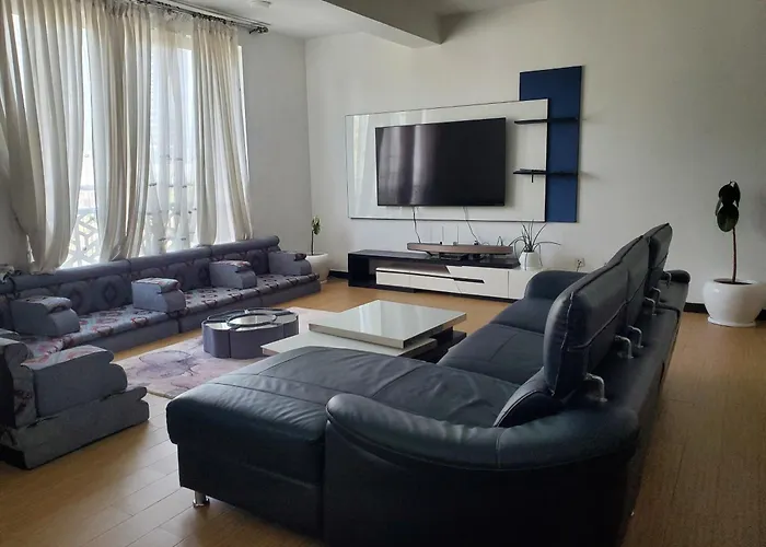 Spacious 5Br Duplex Apartment At Bole