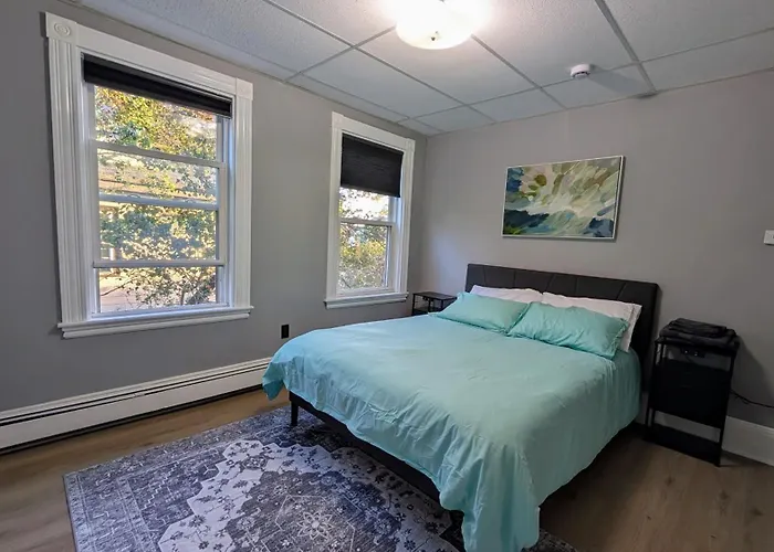 3Br World Cup Base For 6 Peope - Minutes To Airport & T