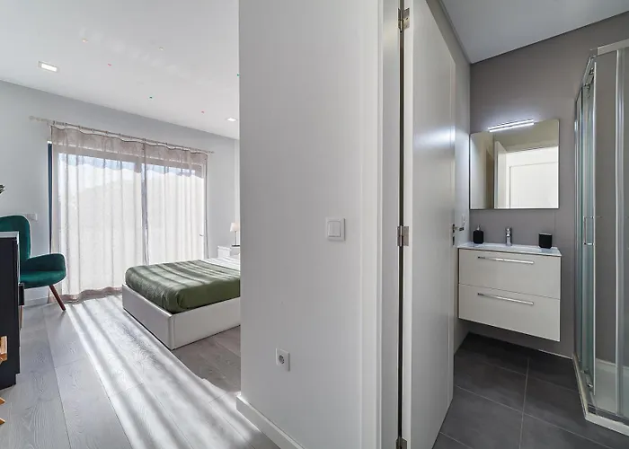 Modern & Quiet 2Br 2 Baths 4 Balconies & Lift