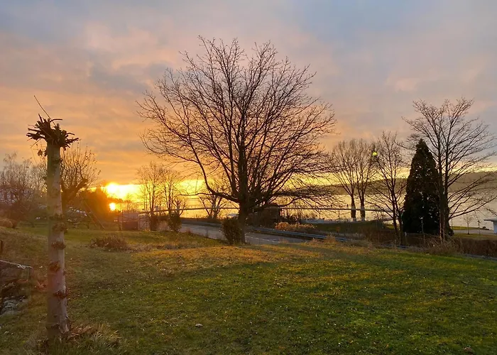 100M Zum See, Traumhafte Dachwohnung Mit Seeblick