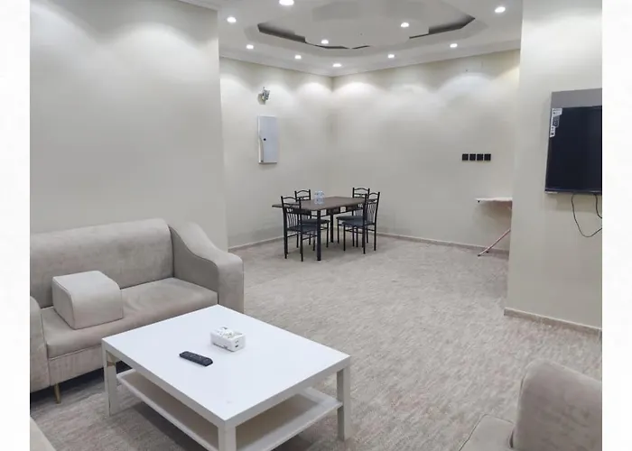فخامة العزيزية