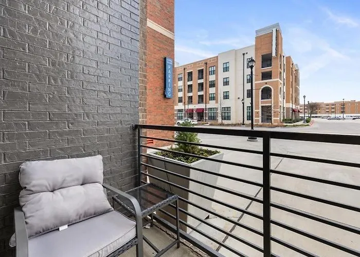 Serene Frisco Apt With Pool, Ev Charger And Gym